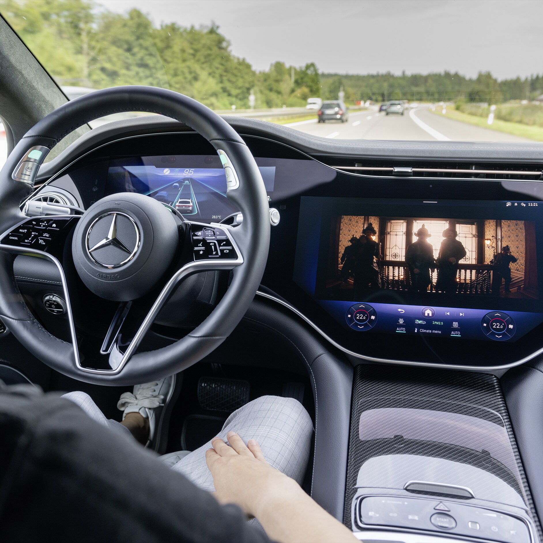 MB.DRIVE | Automatiserad körning & hjälpsystem | Mercedes-Benz Förarplatsen i en Mercedes-Benz-bil.